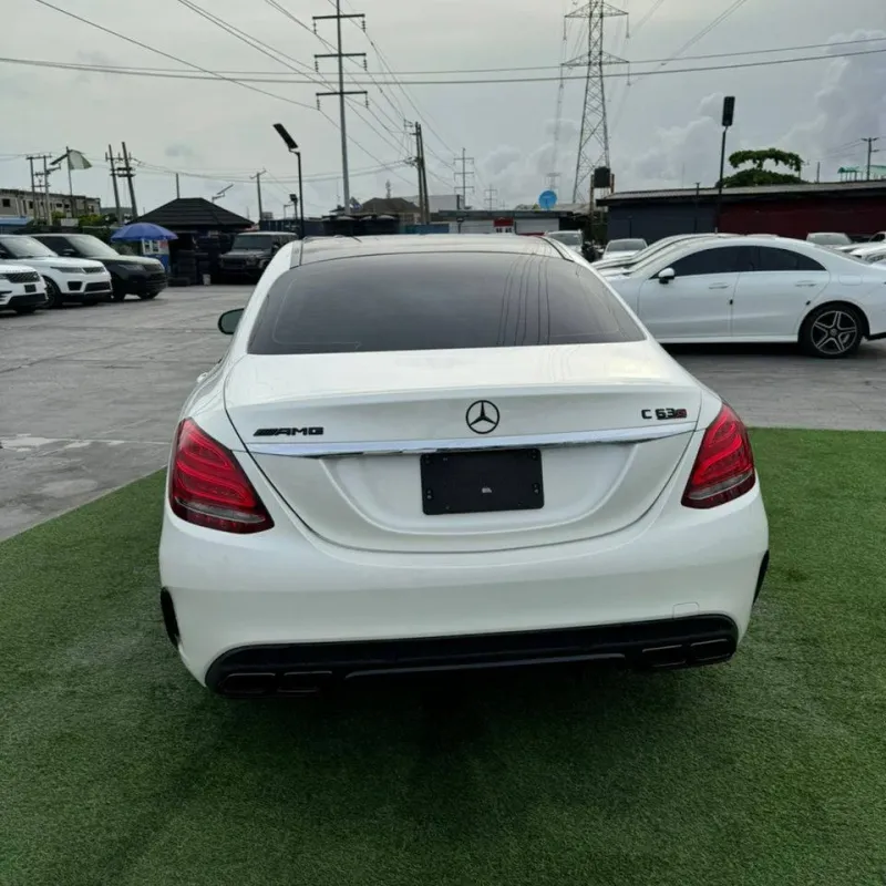 Thumbnail 3 of 2019 Mercedes-Benz GLS-Class